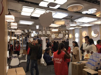 欧普照明闪耀华夏家博会，工厂直销引爆一站式购物新热潮